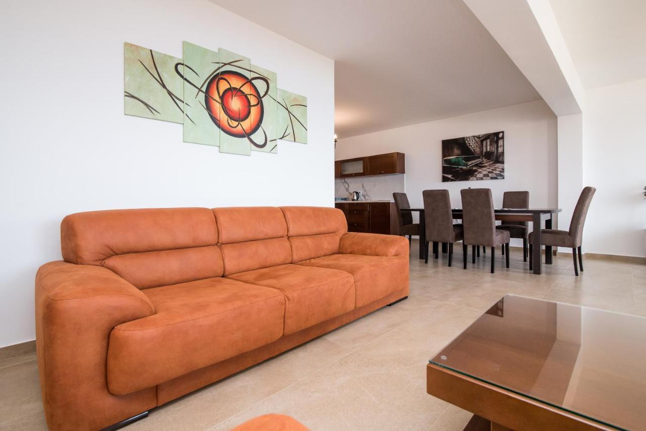 Arabela 2 Apartments Utjeha Dış mekan fotoğraf