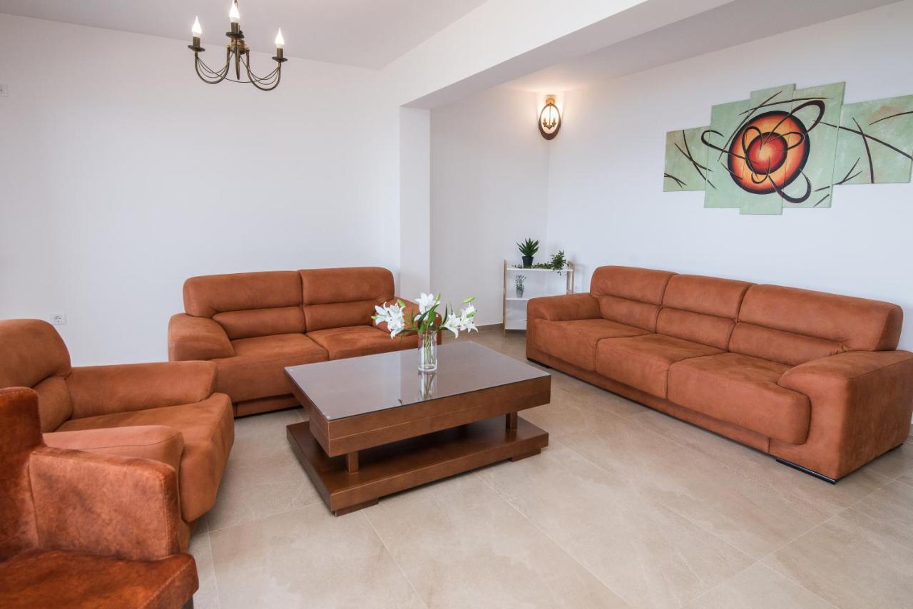 Arabela 2 Apartments Utjeha Dış mekan fotoğraf